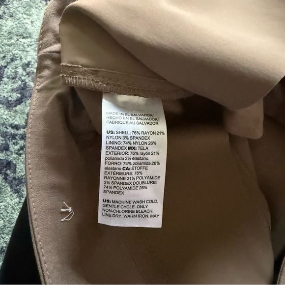 Chico’s Women’s Dried Mushroom Brigitte™ Slim Full-Length Trouser Pants Size 8R - Picture 12 of 15